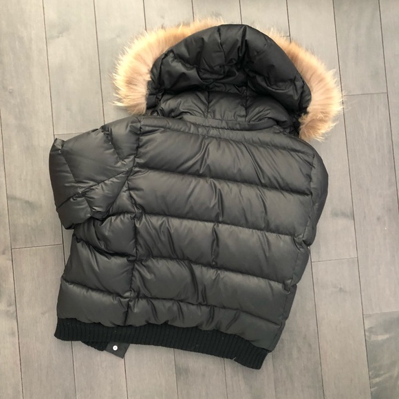 Burberry Womens Size 36 puffer jacket - Picture 3 of 4